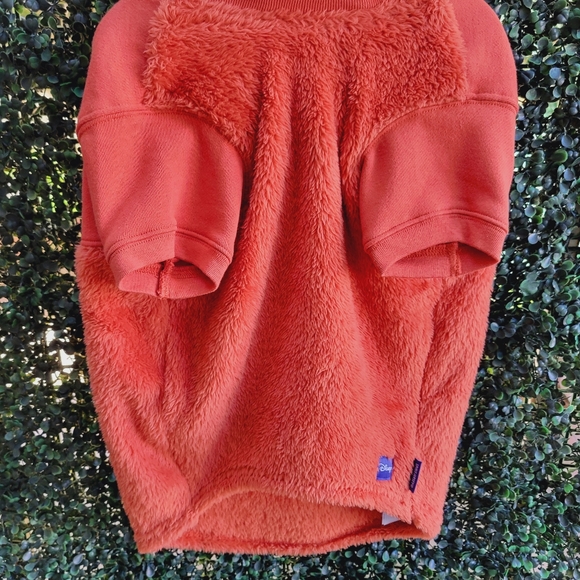 DisneyParks Disney Tails Spirit Jersey Turning Red Panda Shirt W/Hood XL NWT - Picture 7 of 7